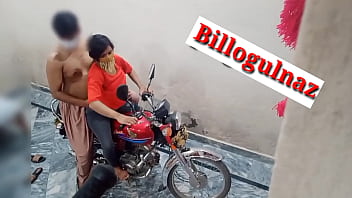 Hot XXX fucked by friend on bike hindi audio