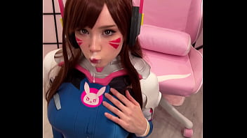 Tiktoker Girl Cosplay D.Va from Overwatch and Sucks Dick till Facial